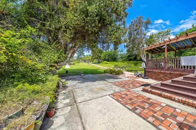 245 Loma Corta Drive, Solana Beach, CA 92075 - Photo 6