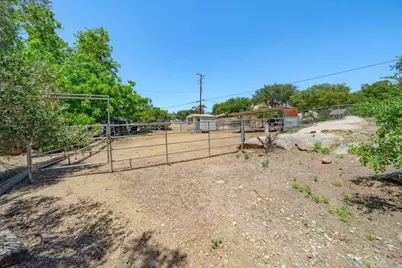 17255 Rockhouse Road, Ramona, CA 92065 - Photo 36