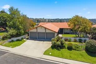 418 Santa Dominga, Solana Beach, CA 92075 - Photo 2