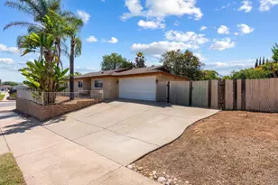 9644 E Hartland Cir, Santee, CA 92071 - Photo 4