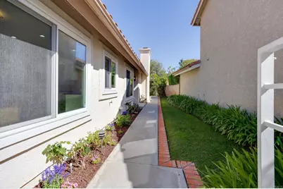 13275 Jacarte Court, San Diego, CA 92130 - Photo 4