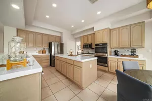 369 Justina Dr, Oceanside, CA 92057 - Photo 14