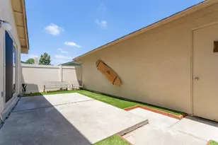 3569 Guava Way, Oceanside, CA 92058 - Photo 14