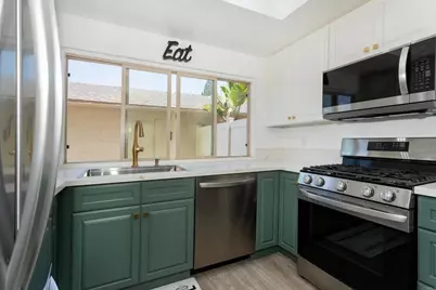 3569 Guava Way, Oceanside, CA 92058 - Photo 4