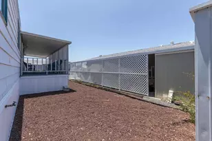 1010 E Bobier Dr, Vista, CA 92084 - Photo 28