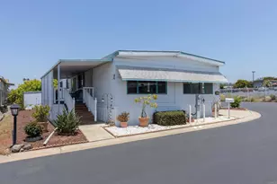1010 E Bobier Dr, Vista, CA 92084 - Photo 2