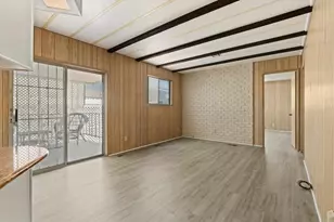 1010 E Bobier Dr, Vista, CA 92084 - Photo 14