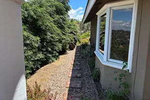 1825 Kent Pl, Vista, CA 92084 - Photo 18