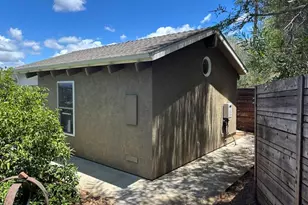 1825 Kent Pl, Vista, CA 92084 - Photo 38