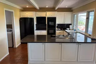 1825 Kent Pl, Vista, CA 92084 - Photo 18
