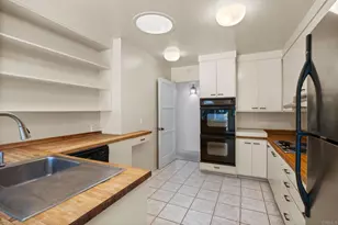 646 Wrelton Dr, La Jolla, CA 92037 - Photo 14