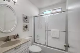 4545 Golden Ridge Dr, Oceanside, CA 92056 - Photo 20