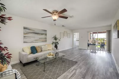 4545 Golden Ridge Dr, Oceanside, CA 92056 - Photo 4