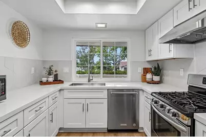3502 Seahorn Circle, San Diego, CA 92130 - Photo 2