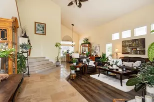 1810 Olympus Loop Dr, Vista, CA 92081 - Photo 4