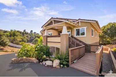27636 Mountain Meadow Road, Escondido, CA 92026 - Photo 2