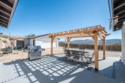 6295 Avila Road, Yucca Valley, CA 92284 - Photo 32