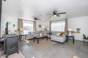 6295 Avila Rd, Yucca Valley, CA 92284 - Photo 2