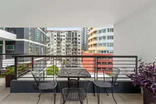 425 W Beech St, San Diego, CA 92101 - Photo 40