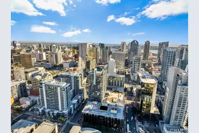 425 W Beech Street #403, San Diego, CA 92101 - Photo 42