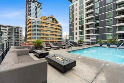425 W Beech Street #403, San Diego, CA 92101 - Photo 38
