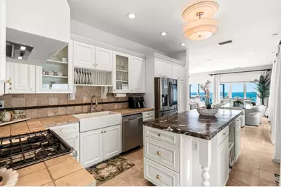208 S Pacific Street, Oceanside, CA 92054 - Photo 12