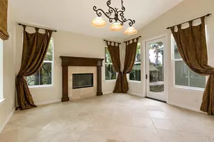 7069 Crystalline Dr, Carlsbad, CA 92011 - Photo 8