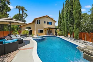 5217 Alamosa Park Dr, Oceanside, CA 92057 - Photo 2