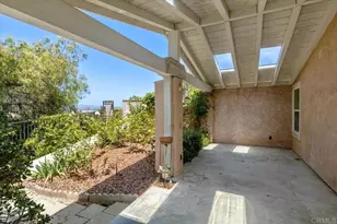 878 Rivertree Dr, Oceanside, CA 92058 - Photo 16