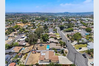 811 Earth Drive, Vista, CA 92083 - Photo 26
