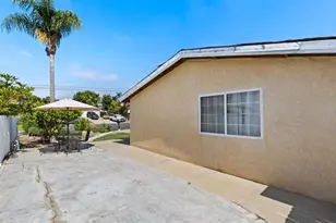 811 Earth Dr, Vista, CA 92083 - Photo 6