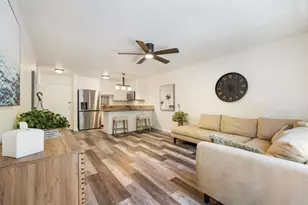 1645 Emerald, San Diego, CA 92109 - Photo 2