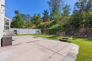 6819 Xana Way, Carlsbad, CA 92009 - Photo 28