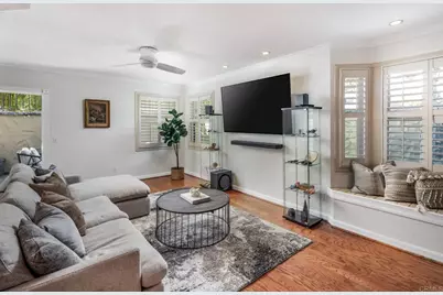 7351 Alicante Road, Carlsbad, CA 92009 - Photo 2