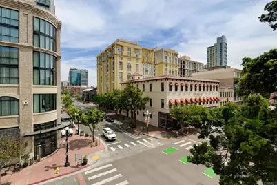 450 J St #4131, San Diego, CA 92101 - Photo 24