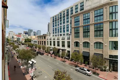 450 J St #4131, San Diego, CA 92101 - Photo 22