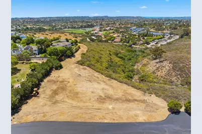 2901 Wishbone Way, Encinitas, CA 92024 - Photo 2
