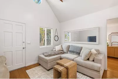 215 223 Lolita Street, Encinitas, CA 92024 - Photo 6