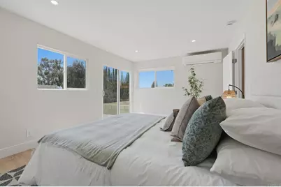 2058 Hawley Drive, Vista, CA 92084 - Photo 32