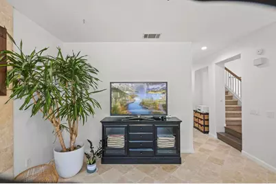 6687 Corte Eduardo, Carlsbad, CA 92009 - Photo 14