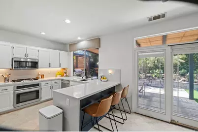 6687 Corte Eduardo, Carlsbad, CA 92009 - Photo 16
