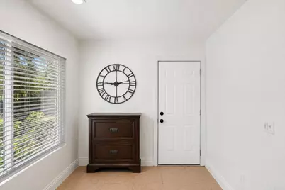3555 Simsbury Ct, Carlsbad, CA 92010 - Photo 22