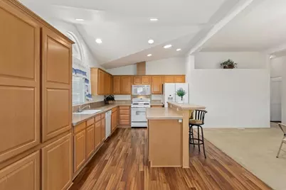 3535 Linda Vista Drive #183, San Marcos, CA 92078 - Photo 10