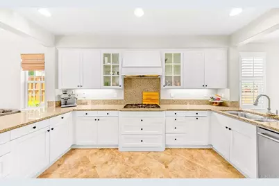 6259 Dartington Way, Carlsbad, CA 92009 - Photo 8