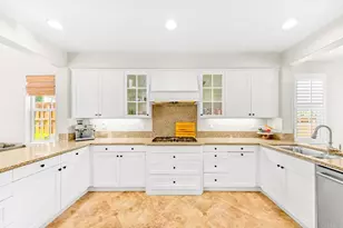 6259 Dartington Way, Carlsbad, CA 92009 - Photo 8