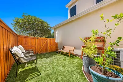 6259 Dartington Way, Carlsbad, CA 92009 - Photo 6