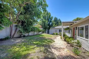1143 Cypress Dr, Vista, CA 92084 - Photo 8