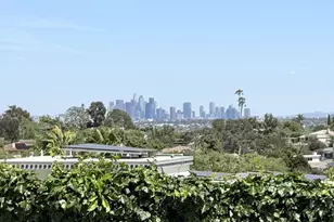 2798 McConnel, County - Los Angeles, CA 90064 - Photo 18