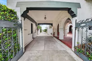 2798 McConnel, County - Los Angeles, CA 90064 - Photo 14