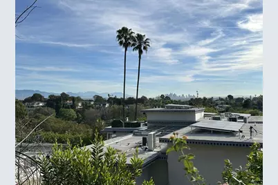 2798 McConnel, County - Los Angeles, CA 90064 - Photo 22